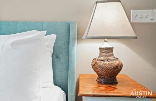 Sizable Screened in Porch w Luxury Kitchen and Bath - Foto 18