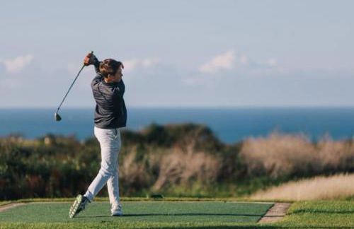 Cliffside 3 Bedroom House with Sea Views - Photo 35