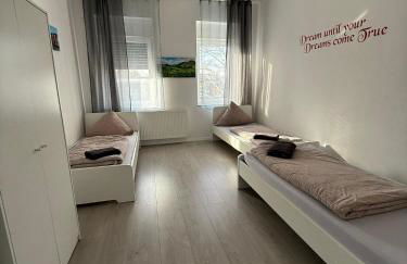 estrella24 LIVING ROOMS Singapur - Foto 38