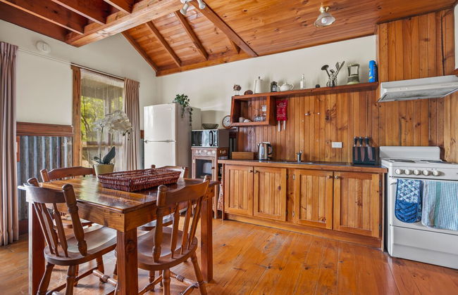 StayAU 1BR Rustic Picturesque Cottage - Foto 18