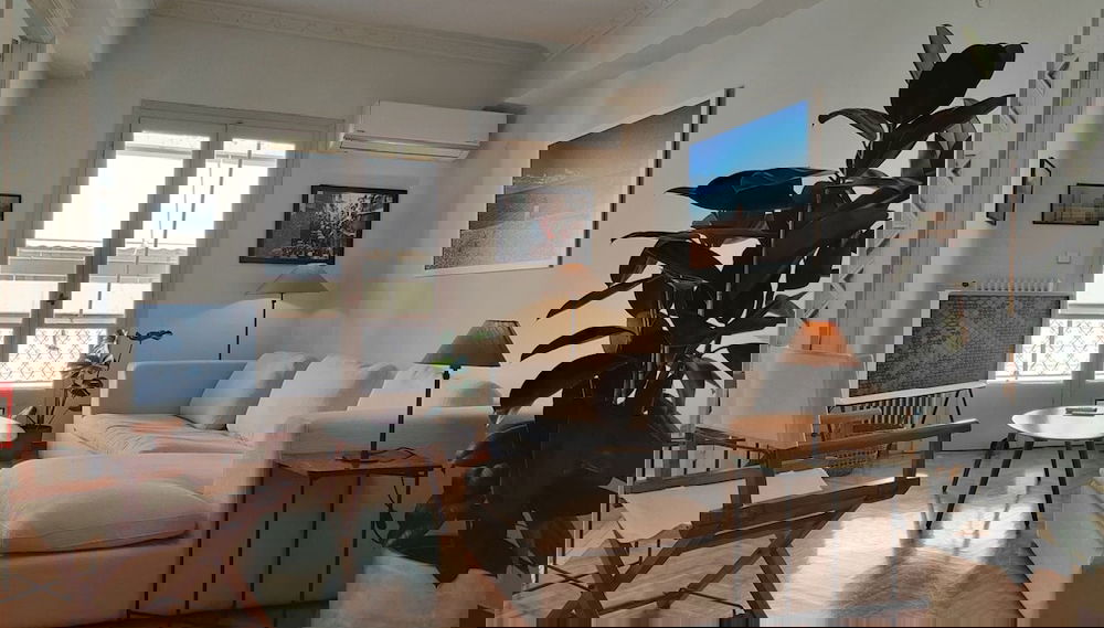 Stylish 1BR Apt With Retro Kitchen View Balcony - Foto 1, Habitación