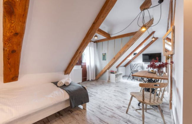 Large Holiday Villa With Garden, 6 Bedrooms - Foto 3