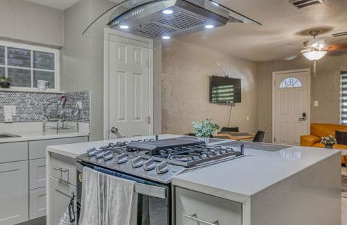 Close to All, Restfull, Cozy Duplex B in Downtown, UTEP, Hospitals - Foto 8