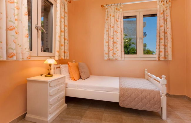 Villa Elizabeth - Seafront Modern Villa - Villa Elizabeth - Seafront Classic Villa - Foto 11