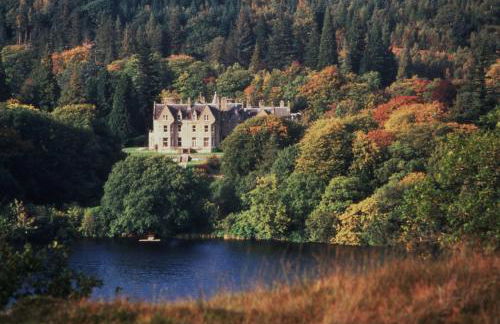 Glengarry Castle Hotel - Photo 4