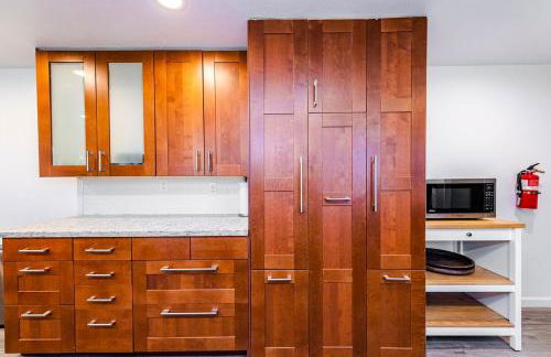 Beautiful like new home in a quiet neighborhood - Foto 27