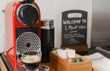 Point View - Award Winning Apartments with Private Hot Tub & Parking - Foto 16