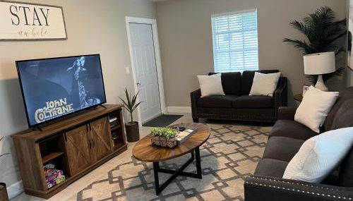 2 mins to Downtown Atlantic Ave-3 mins to Beach-600mbps-BBQ-Fenced Yard - Foto 3