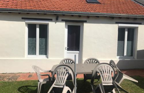 Maison à Orléans avec jardin - Photo 1