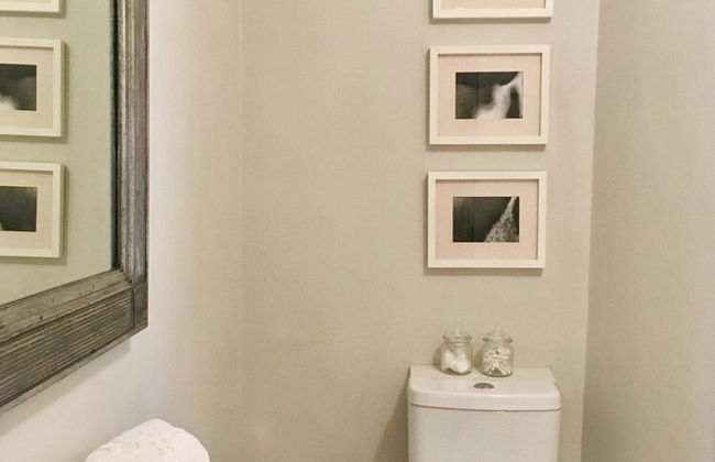 Beautiful 1BR in Historic St Aubin House - Foto 25