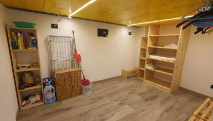 LA EX DI NICHOLAS - Foto 5, wardrobe