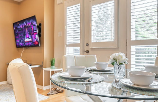 Cozy 1 Bedroom Townhouse - Foto 13