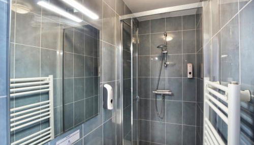 Le Cherbourg - Second Souffle - Cherbourg - Foto 4, Shower