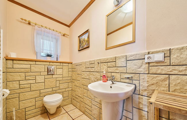 1 bedroom Apartment in Stárkov with swimming pool and garden - Photo 14