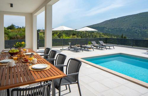 Villa Carmen with 5 en-suite bedrooms, 48 sqm pool, 8km from sea - Photo 51