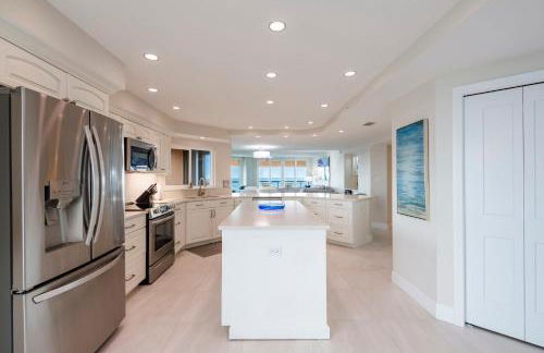 Steps to Beach & Pool - Resort Amenities Galore! - Foto 8