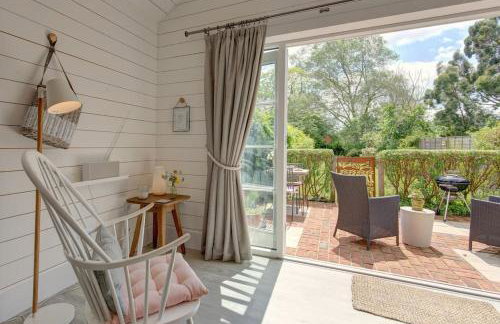 The Artist's Studio at Meadow Cottage - Photo 6