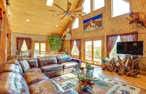 Fish Haven Cabin with Game Room, Views and Deck! - Foto 4