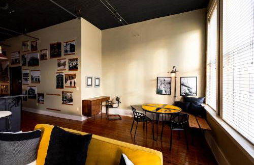 The C-Street Archive - Foto 8