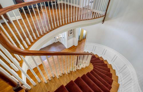 King suite-Huge tub-A Charmer-The Blue Jay Suite - Foto 28