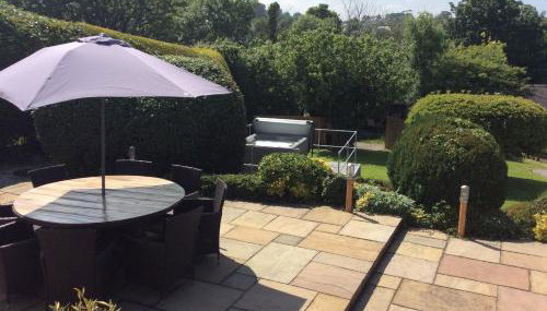 Ty Bach, 1 bedroom home with hot tub and views - Foto 5