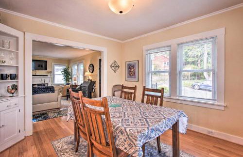 Central Eugene House with Updated Interior and Yard! - Foto 3