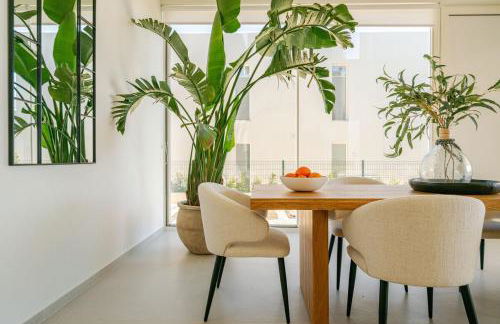 Modern Sea View Villa, Heated Pool,Rooftop Jacuzzi Outdoor Kitchen 12min faro Airport - Foto 20