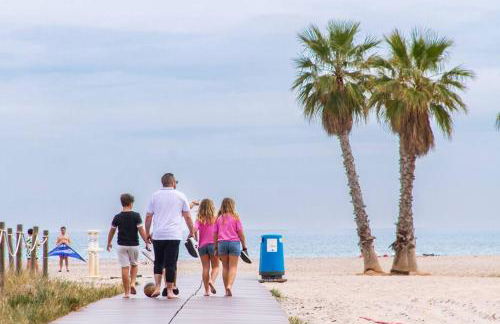 Tranquilidad a 2 minutos del mar - Foto 41