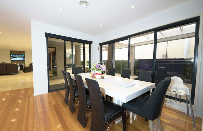 Luxury 7BRM Lakeside BigHouse Point Cook - Foto 21