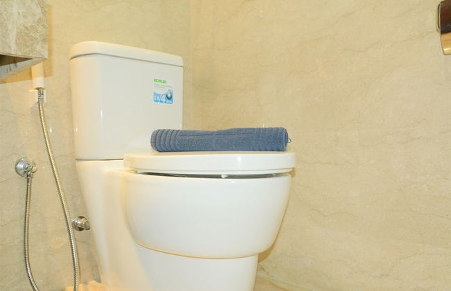 Warm and Best Studio Menteng Park Apartment - Foto 29