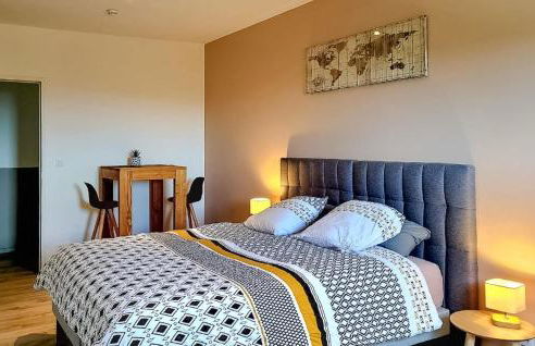 Lovely Home In Mejannes Le Clap - Photo 16