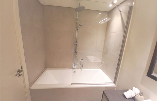 Stunning 1 Bedroom Balcony at Park View Dubai - Foto 16