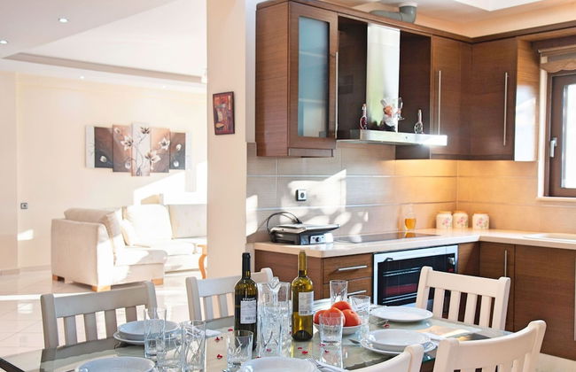 2 Villas Next to Each Other with Pool & Sea View - Foto 9