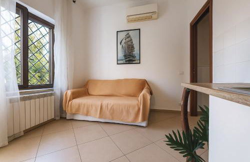 Free parking 5 minutes from the bus stop - Foto 10