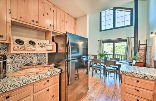 Inviting Julian Home with Scenic View and Hot Tub - Foto 10