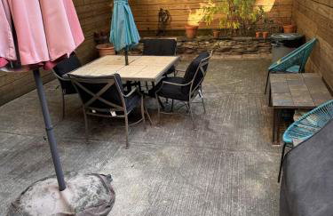 Garden Apartment - Photo 14