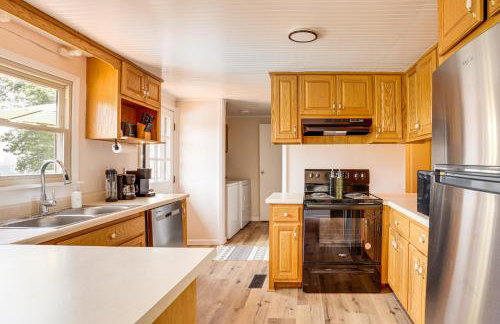 Serene Trenton Home with Pool and Mountain Views! - Foto 8