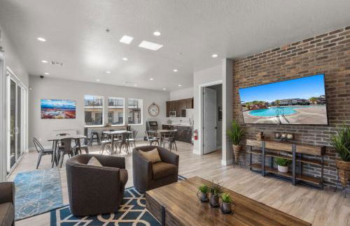 Ocotillo Springs 18 Sleeps 23, Community Pool and Hot Tub, Beautiful View of Ocotillo Springs Amenities - Foto 50