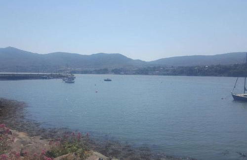 Moneydarragh Cottage with uninterrupted mountain and sea views- Hot tub available for hire at extra cost - Photo 37