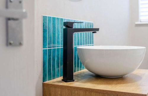 Cosy Apartment in Stunning Didsbury - Photo 11