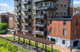 Luxury Downtown Loft - Balcony and Rooftop Bar! - Foto 37