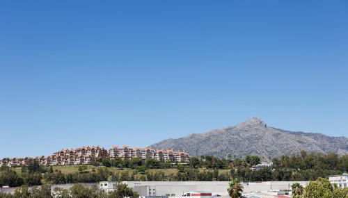 RANHOMES RENTALS APARTMENTS - Photo 3