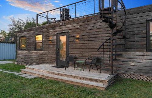 Container Home with Rooftop Views and Pickleball - Foto 18