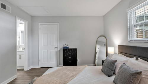 Minimal 1BR in the Heart of Durham - 2nd Floor - Foto 3