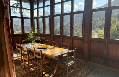 Suzanne & Richard Aparment - Photo 2