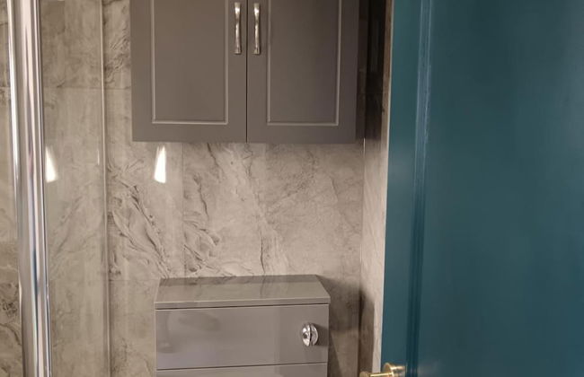 High Wycombe - 1bed Apartment - Sleeps 3 - Parking - Foto 8