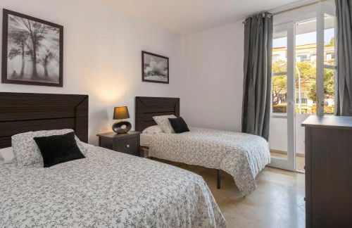 SF Marbella Luxury Beach Apartment - Jardines de las Golondrinas - Photo 9