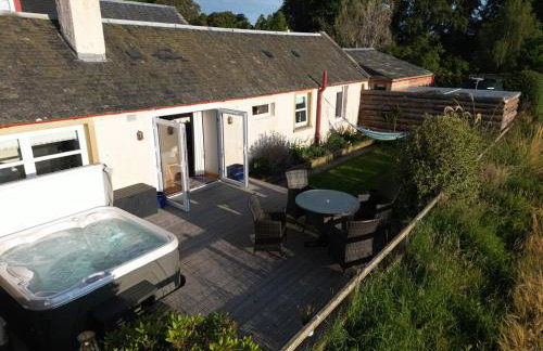 Osprey Hide - Photo 13