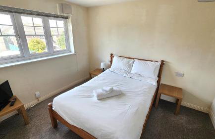 Quiet 3 bed semi with off street parking - Foto 48