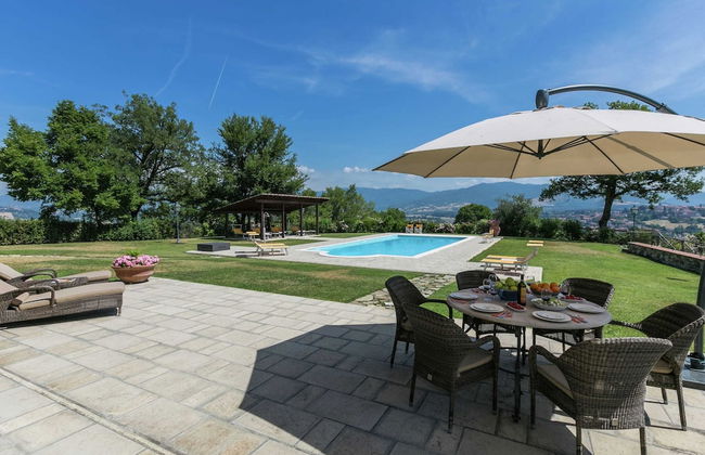 Scenic Stay in Poppi With Pool - Foto 25